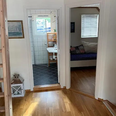 Spacious & Modern Cabin In Beautiful Austevoll *